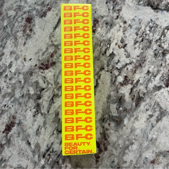 Benefit Make it Bang Transparent Face Primer 30 mL New in Box - Picture 1 of 7